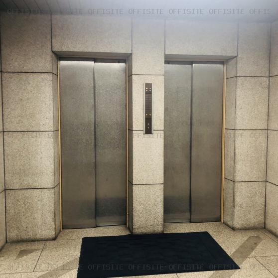 市橋ビルのエレベーター