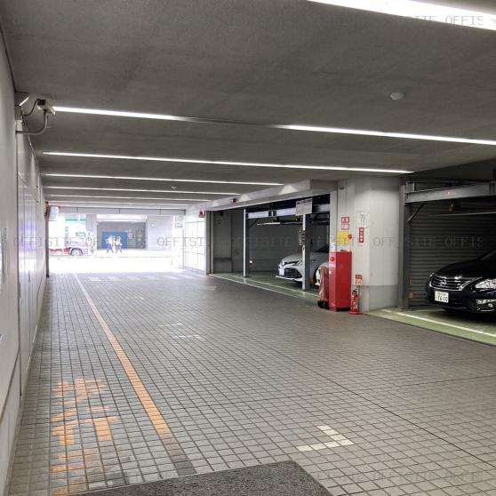 新横浜ＴＥＣＨビル Ａ館の駐車場