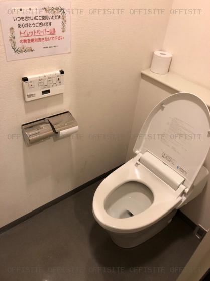 ガレリア・サーラ本八幡の2階 トイレ(共用部)
