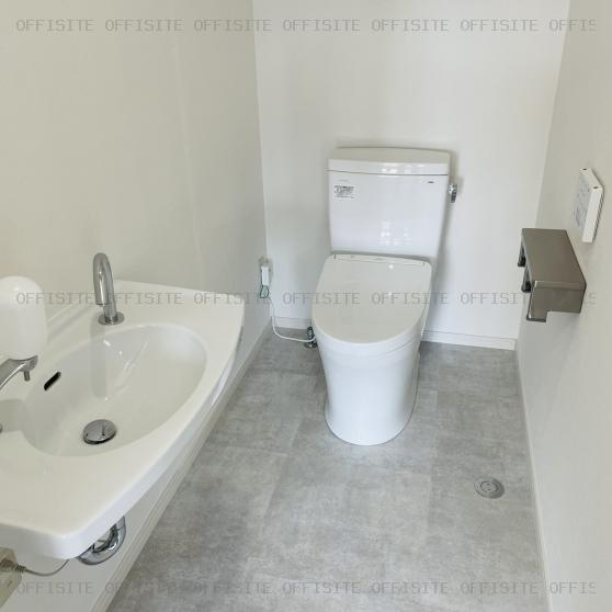 ＡＣＮ八丁堀Ｇａｒｄｅｎの基準階トイレ