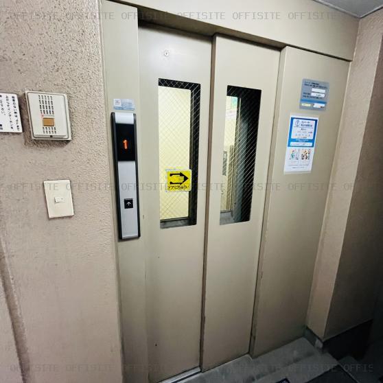 栗田ビルのエレベーター