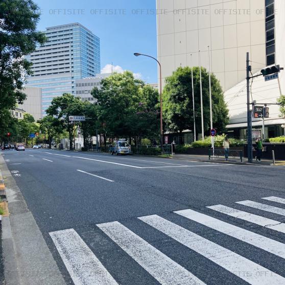 千代田会館ビルのビル前面道路