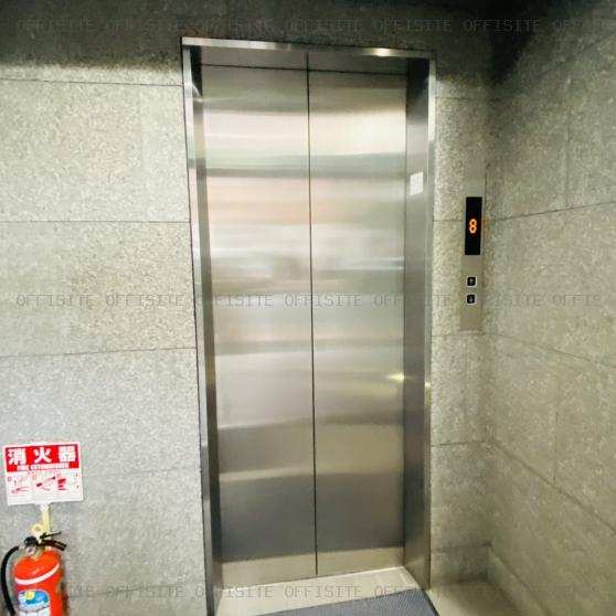 森山ビルのエレベーター