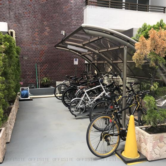 赤坂パレスマンションの自転車置き場