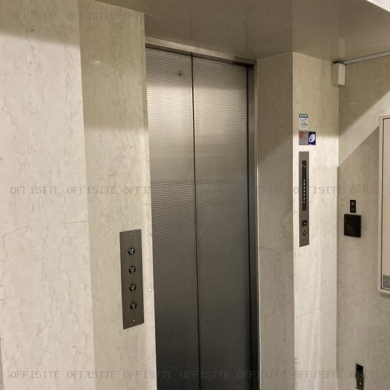 千寿ビルのエレベーター