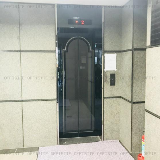 第二栄来ビルのエレベーター