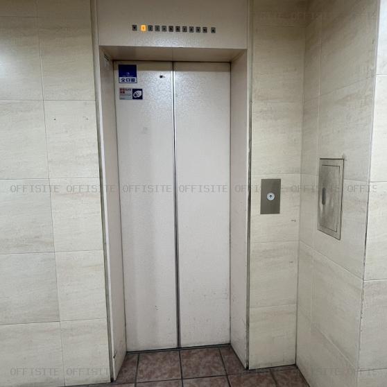 サンライトビルのエレベーター