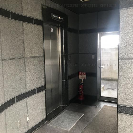 大竹ビルのエレベーター