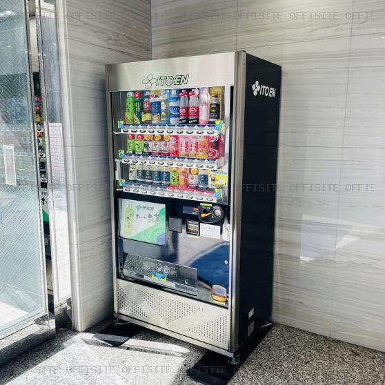 新宿高砂ビルの自動販売機