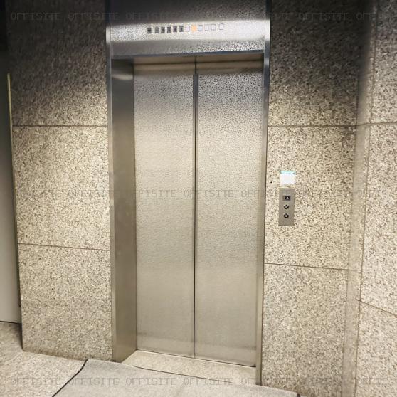 東日本橋ロータリービルのエレベーター