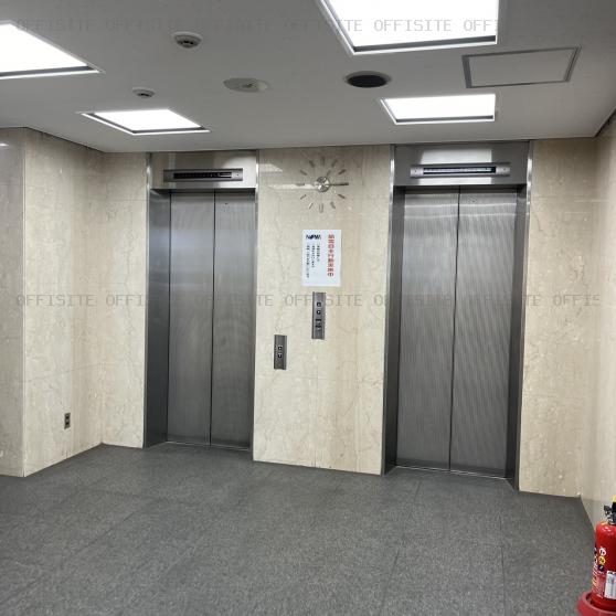 ノマ安達ビルのエレベーター