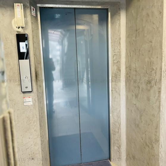 ユーデン浜松町ビルのエレベーター