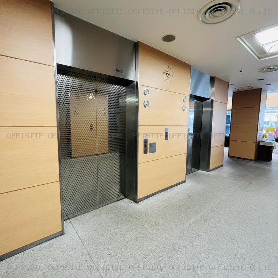 JA共済埼玉ビルのエレベーター