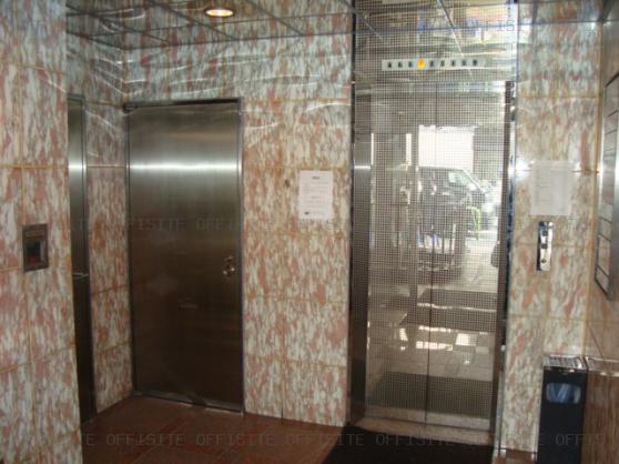 セントランス２ビルのエレベーター