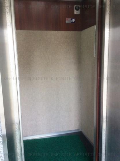 グリーンビルのエレベーター