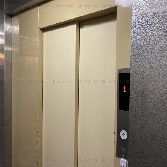第３歯朶ビルのエレベーター