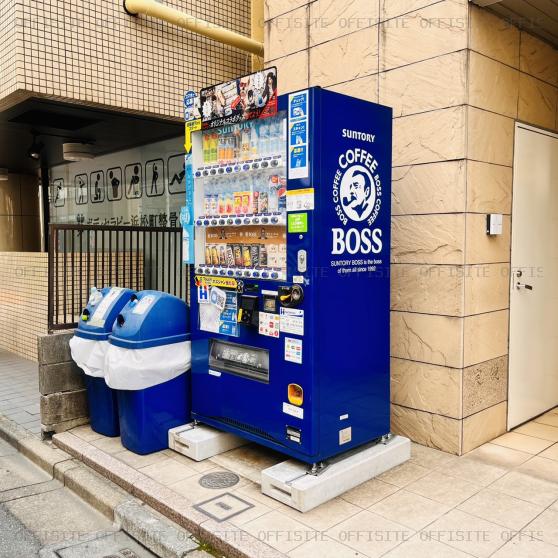 東京戸張ビルの自動販売機