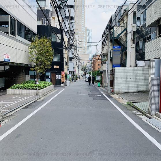 渋谷ＳＴビルのビル前面道路