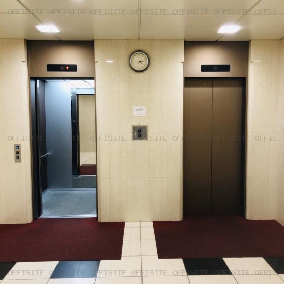 明治安田生命五反田ビルのエレベーター