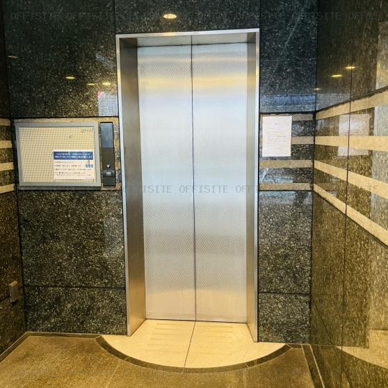 川本ビルのエレベーター