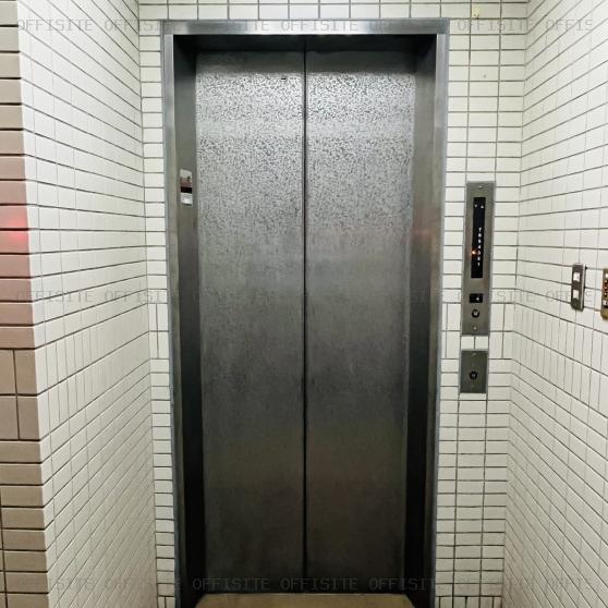 永井ビルのエレベーター