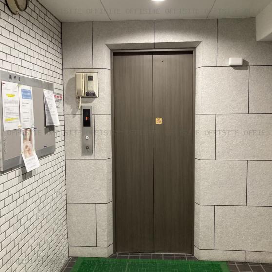 パレドール神田のエレベーター