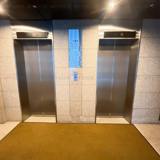 竹内ビルのエレベーター