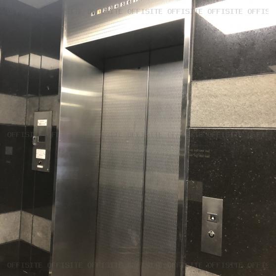 日宝池袋第一ビルのエレベーター