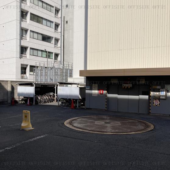 千葉第一生命ビルの駐車場機械式