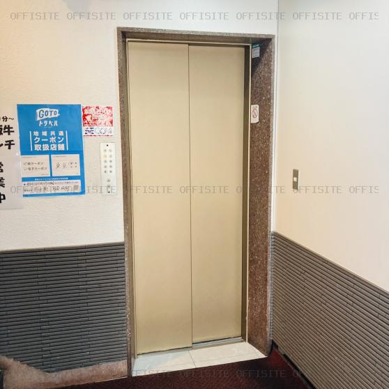 赤坂クインビルのエレベーター