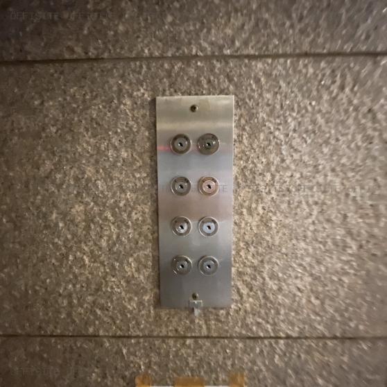 竹内ビルのエレベーター不停止キー