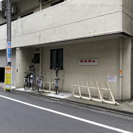 藤和新宿コープの駐輪スペース