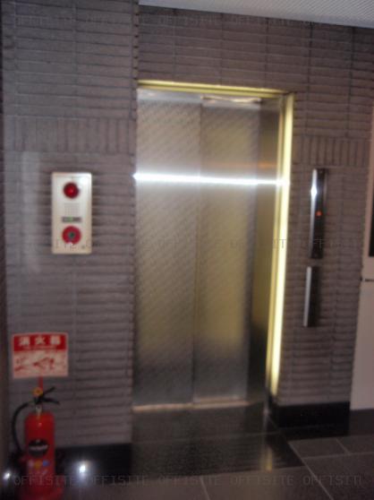 東信入船ビルのエレベーター