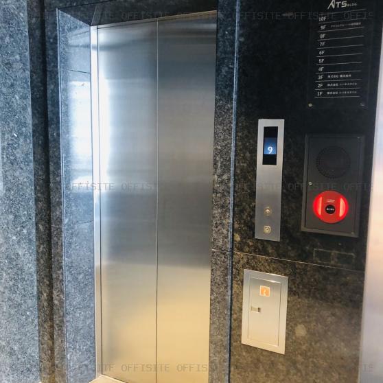ＡＴＳ大手町ビルのエレベーター