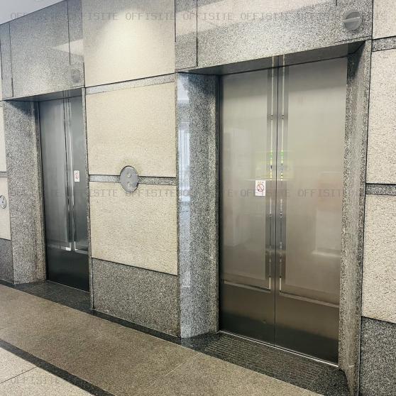 東京建物町田ビルのエレベーター