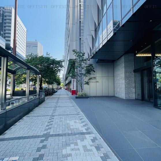 名古屋ビルディング桜館の前面歩道