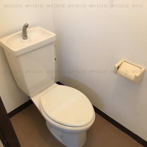 東大井第２アーバンハイムの602号室 トイレ