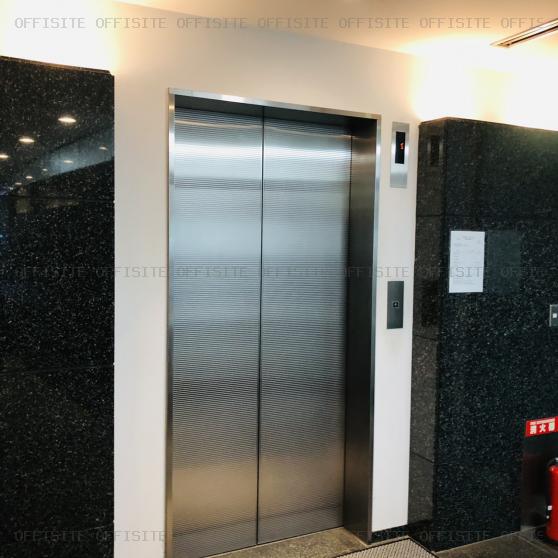 千代田トレードセンタービルのエレベーター