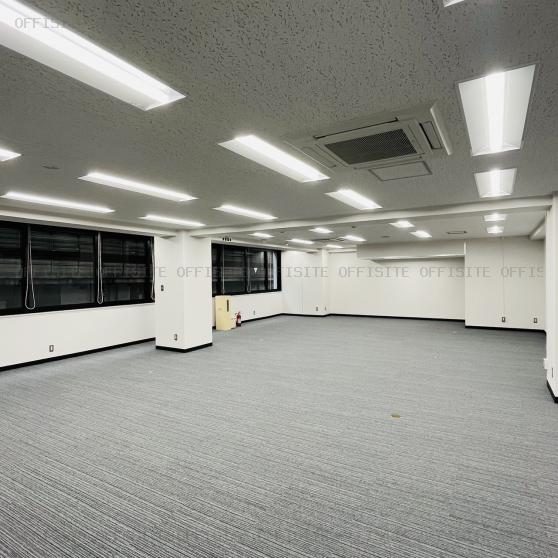 小田急西新宿ビルの302号室　内装