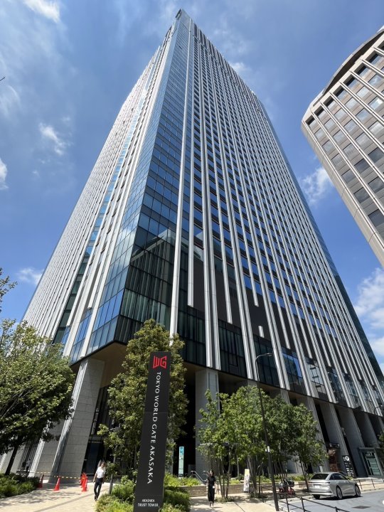 赤坂トラストタワー|溜池山王駅直結、基準階約1,025坪のビジネス拠点【賃貸オフィス情報】