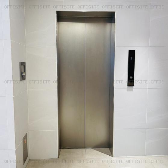 ＨＯＹＯ新虎ビルのエレベーター