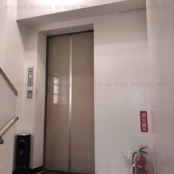 押田ビルのエレベーター