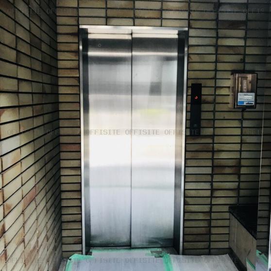 ブルックスビルのエレベーター