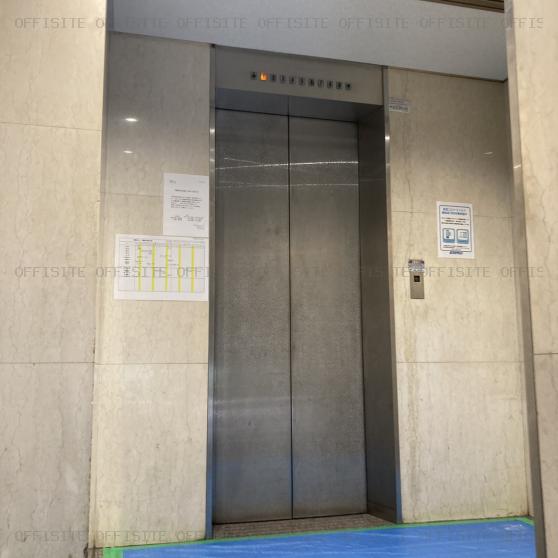 加賀谷ビルのエレベーター
