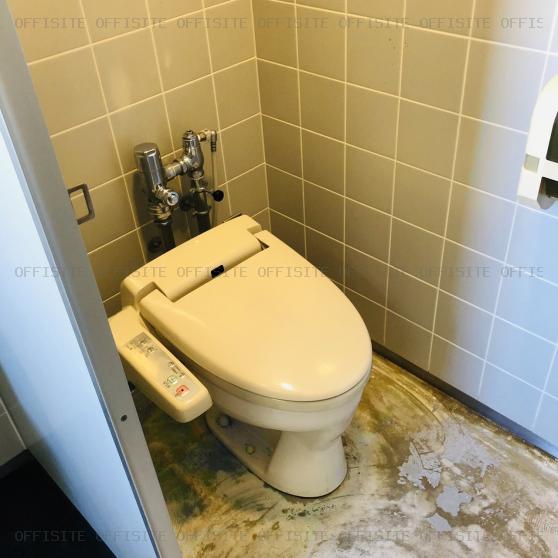 白山麻の実ビルのトイレ