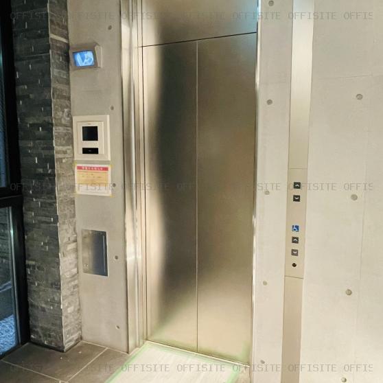 エスパシオ新富町ビルのエレベーター