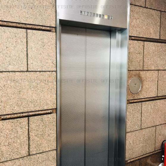 ヒューリック飯田橋ビルのエレベーター