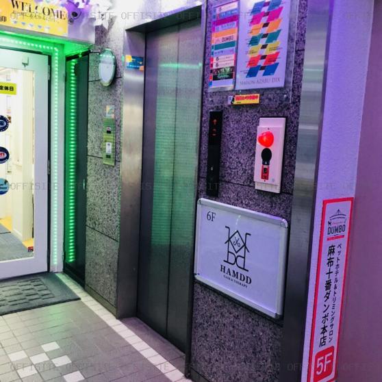 メゾンアザブディックスのエレベーター