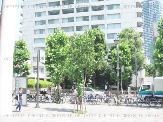 国際新赤坂ビル東館の外観