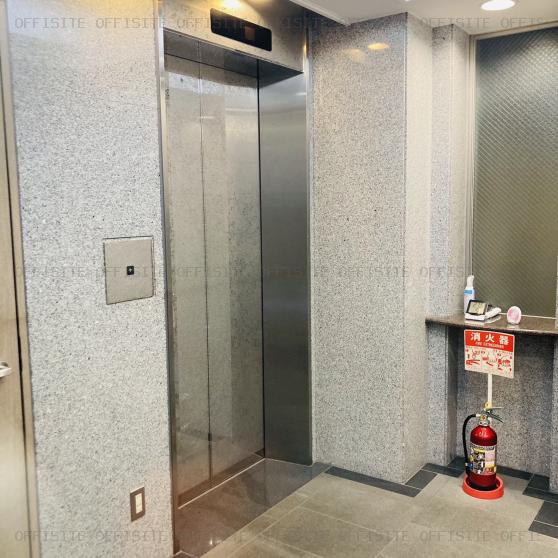 ＫＴ－Ⅱビルのエレベーター